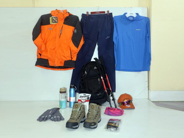 Trekking Gear Set Combo Pack