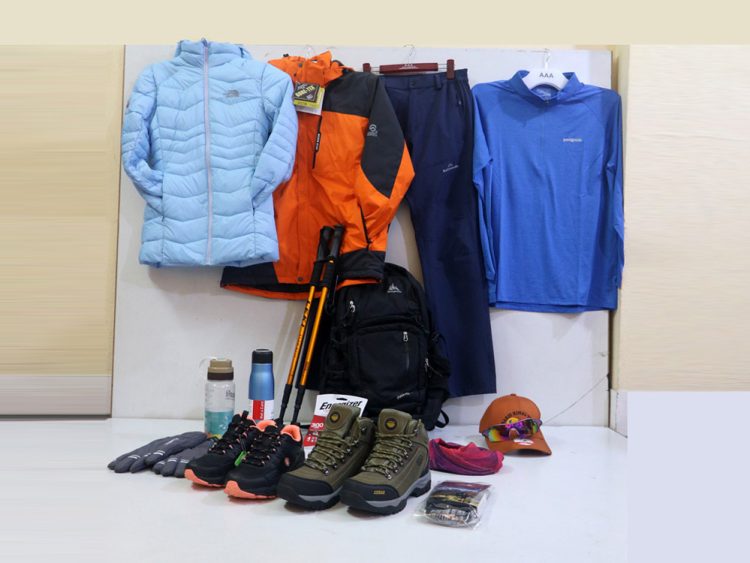 Combo Trekking Gear Set for Female Trekkers